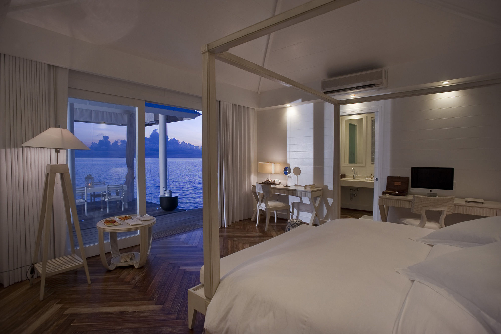 Diamonds Athuruga Beach & Water Villas Exterior foto